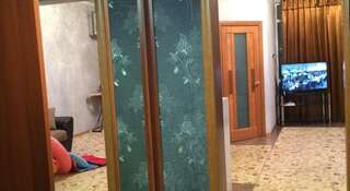 Апартаменты Apartment Sochi Pervomayskaya Сочи Улучшенные апартаменты-1